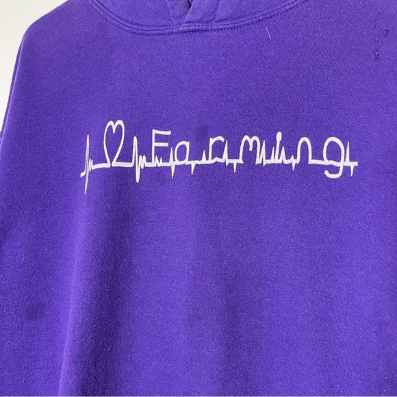 Gildan, Farming Lifeline Hoodie. Size Medium. Good used condition! - Picture 5 of 5